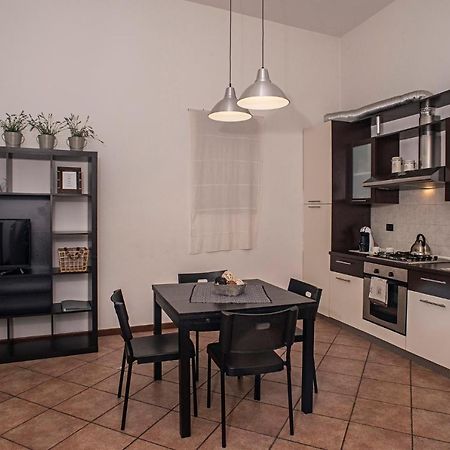 アローナCortile Del Forno Nel Centro Storicoアパートメント エクステリア 写真